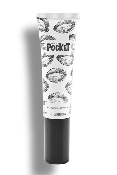 Cosmetica---In-One's-Pocket---KISS-ME-A-LOT